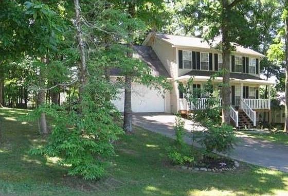 1st image of 718 Curley Ln