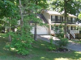 718 Curley Ln, Seymour, TN 37865