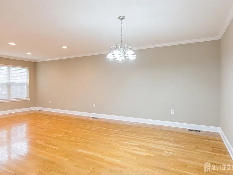 34 Chimney Ct — Photo 6