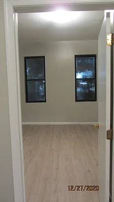 Rented by YOB REALTY | media 2