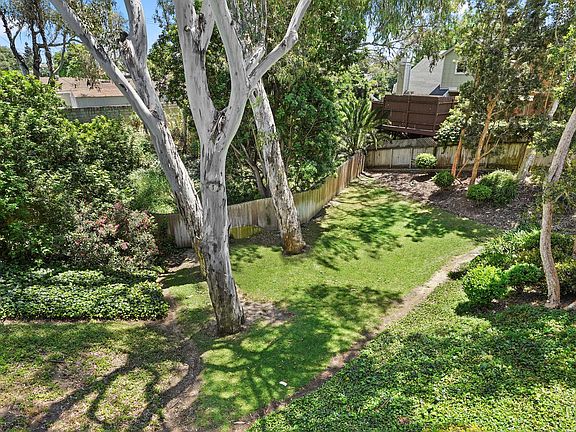 5th image of 2210 Canyon Dr APT C2
