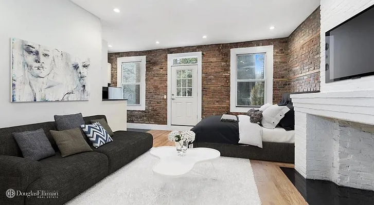 Rented by Douglas Elliman | media 26