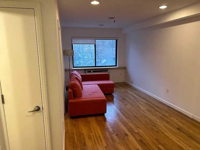 84-23 Lander St #2R — Photo 5