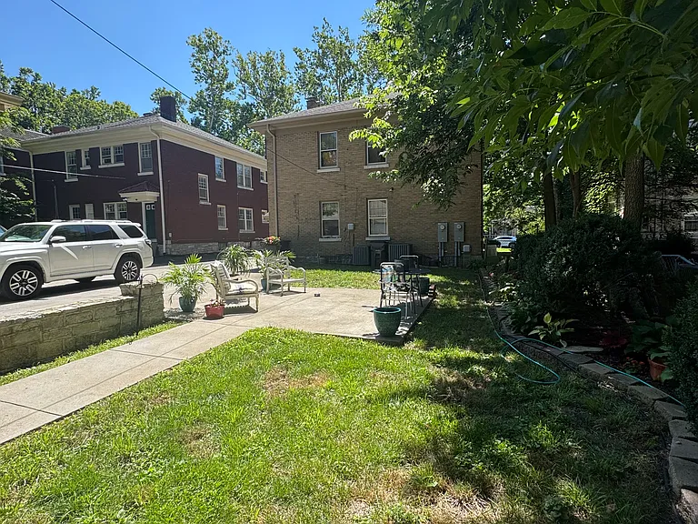 225 Sycamore Rd #1 — Photo 56