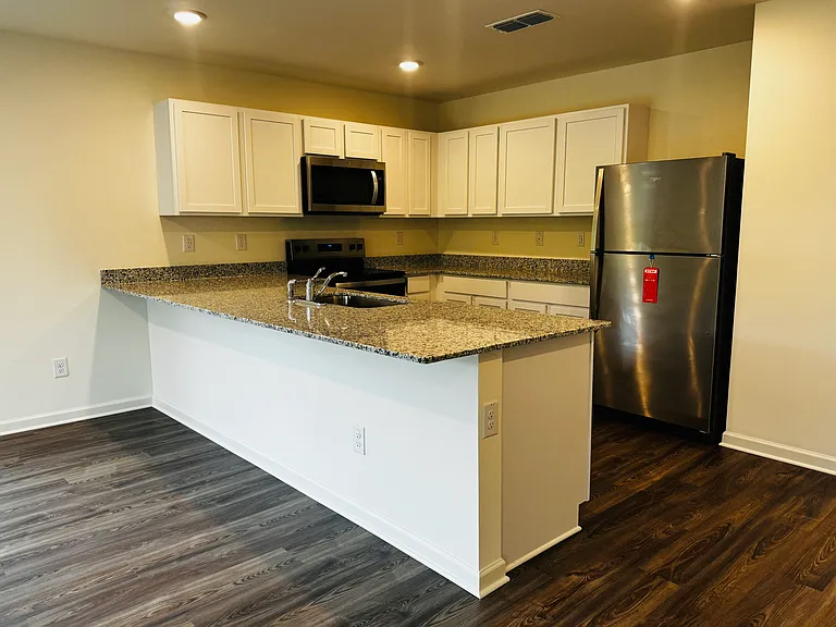 227 Isabella Way — Photo 11