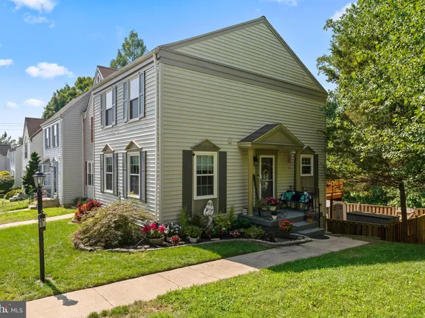 13853 Laura Ratcliff Ct, Centreville, VA 20121