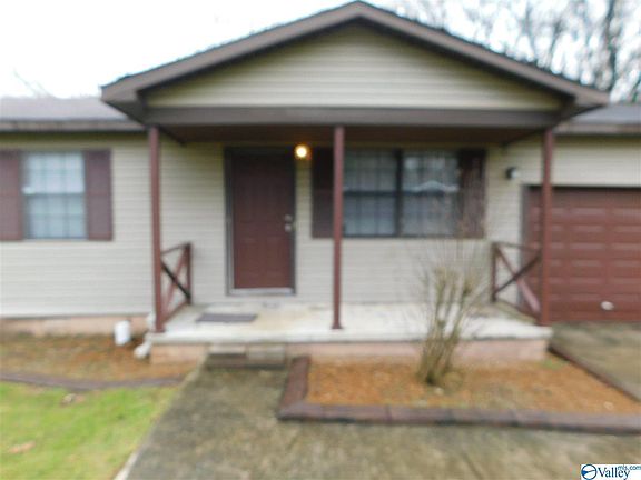 3rd image of 5020 Kyle Ln NW