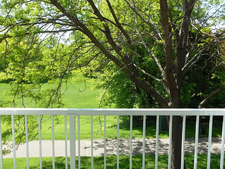 Waterford Place Townhomes — Photo 25