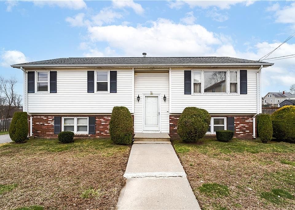 1st image of 71 Verdi St