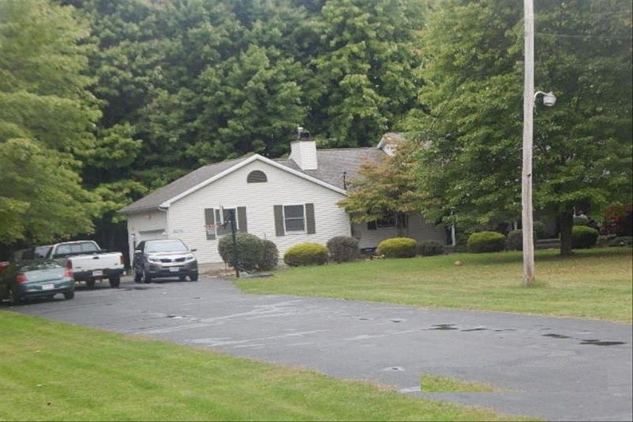 2nd image of 6216 Villa Marie Rd