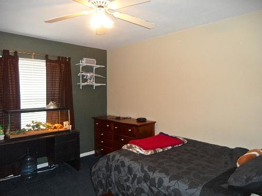 4th image of 14291 NE 40th St