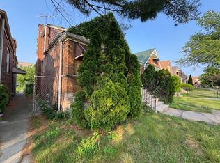 8371 S Baltimore Ave, Chicago, IL 60617