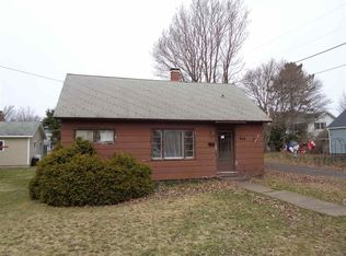 806 Houghton St, Ontonagon, MI 49953