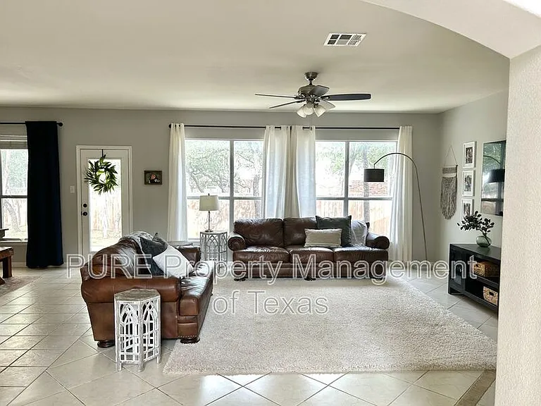 2302 Barnett Dr — Photo 7