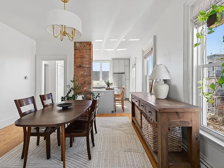 62 Saint Lawrence St #2 — Photo 13