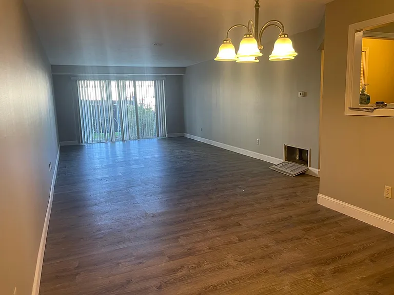 40 Sachem Dr #206 — Photo 18