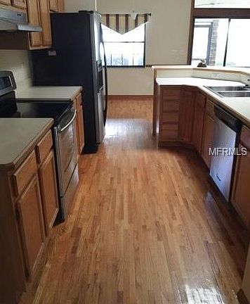 5th image of 1526 Robinwood Dr