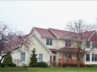 1134 Drury Ln, Flushing, MI 48433