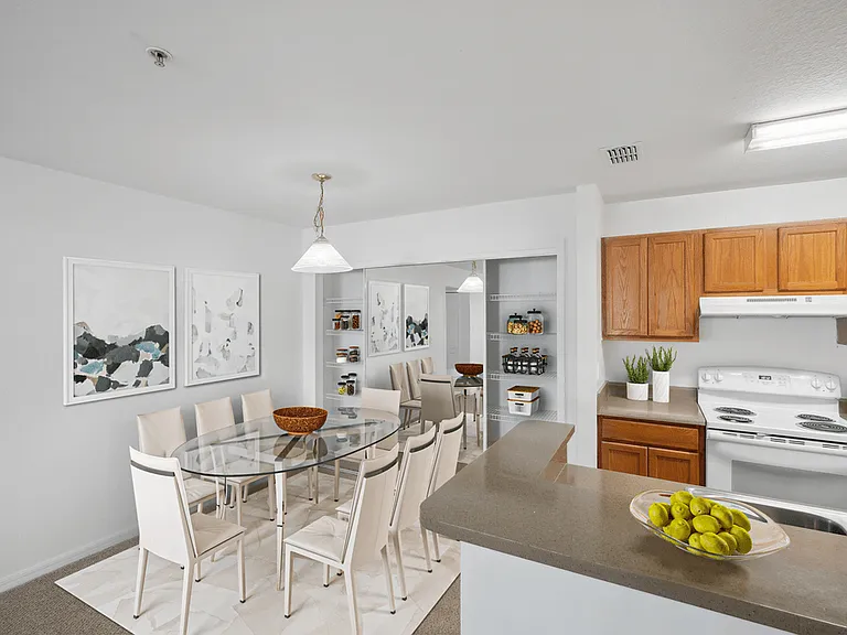Brookwood Forest Apartments — Photo 21
