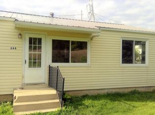 248 State Route 142, West Jefferson, OH 43162