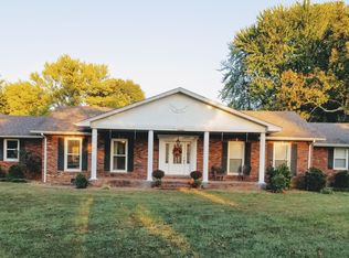 1201 Doran Rd, Murray, KY 42071
