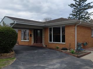 9714 Kedvale Ave, Skokie, IL