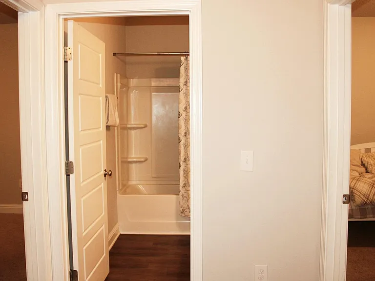 7861 Barrington Ln — Photo 4