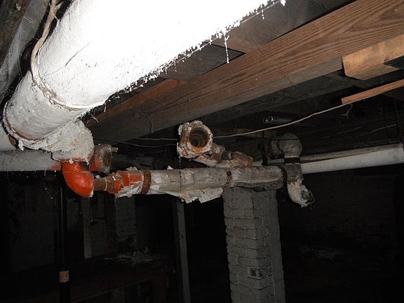 2nd image of 714 Elizabeth St