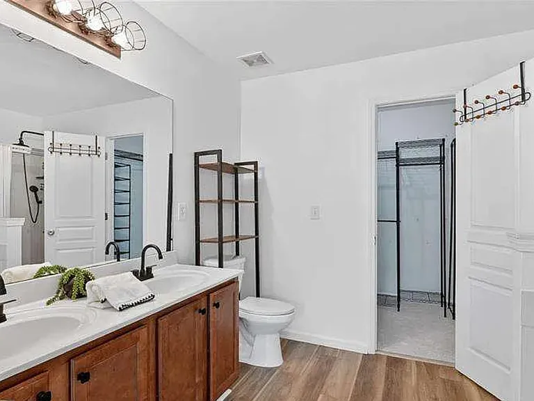 6125 Elmshorn Way — Photo 22