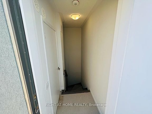 5th image of 5 William Jackson Way #53
