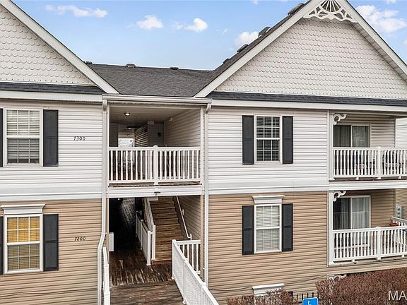 3rd image of 7303 Spring Creek Ln