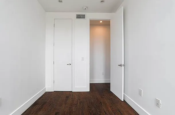 Rented by Doorway NYC, LLC | media 33
