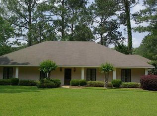 45 Peachtree Ln, Madison, MS 39110
