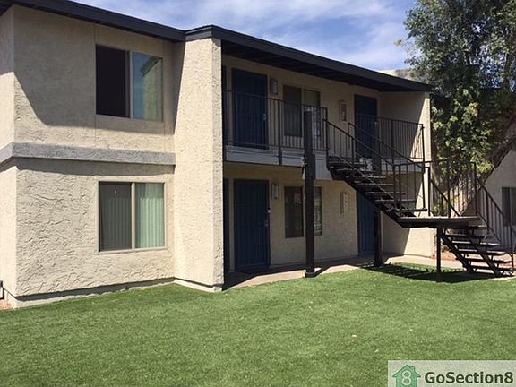 2nd image of 2211 W Campbell Ave #1