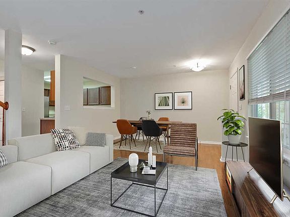 3rd image of 520 Blue Springs Dr #45-3