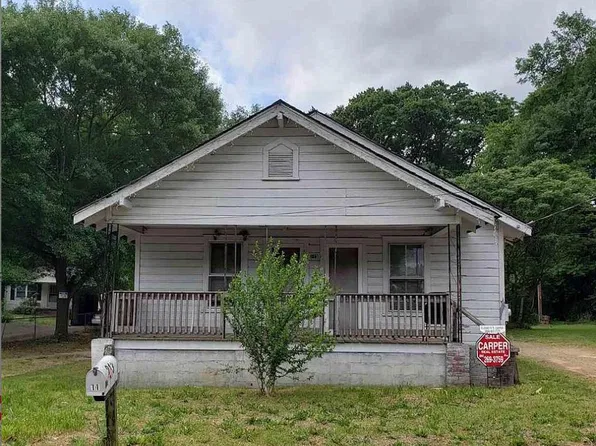 213 Heatherly Dr, Greenville, SC 29611