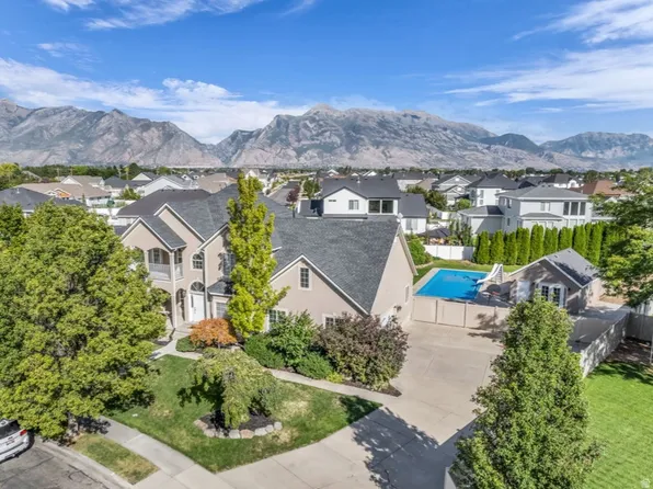 188 E Centennial Cv, Lehi, UT 84043