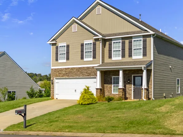 2778 Vista Meadows Ln, Sevierville, TN 37876