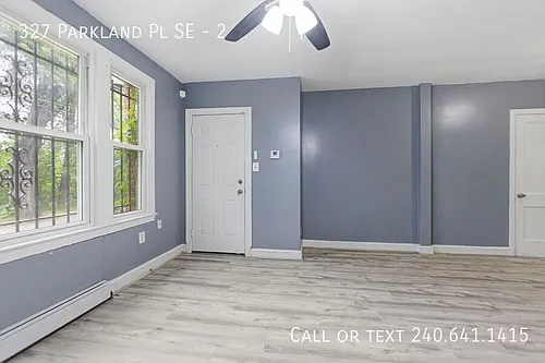 327 Parkland Pl SE Photo 1