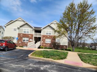 1713 Piedmont Cir, Saint Peters, MO 63304