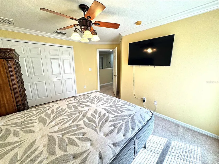 1483 Hillview Ln — Photo 29