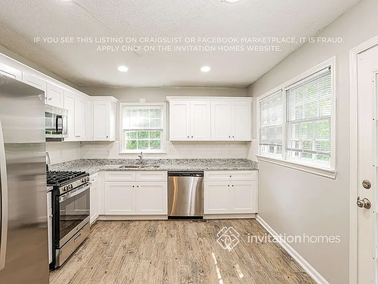 4235 Winding Trail Ln — Photo 8