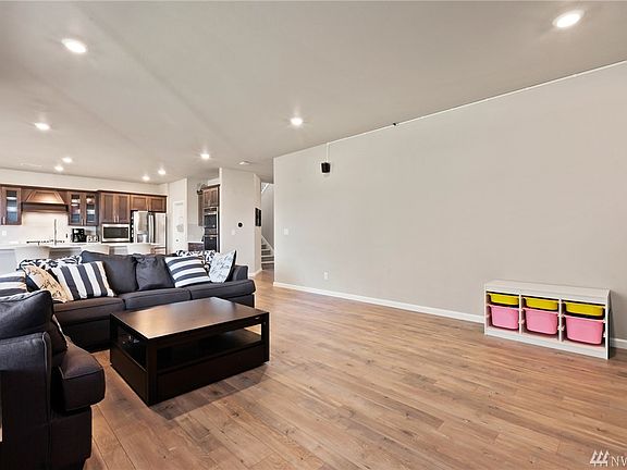 4th image of 23592 Tahoma Pl