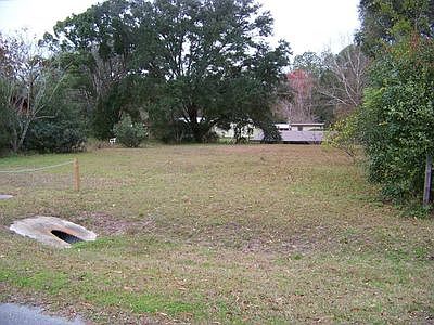 4th image of 219 Belle Dr