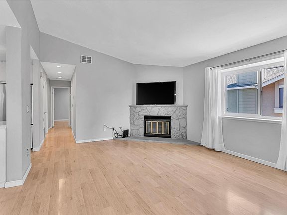 5th image of 3544 Ivalynn Cir