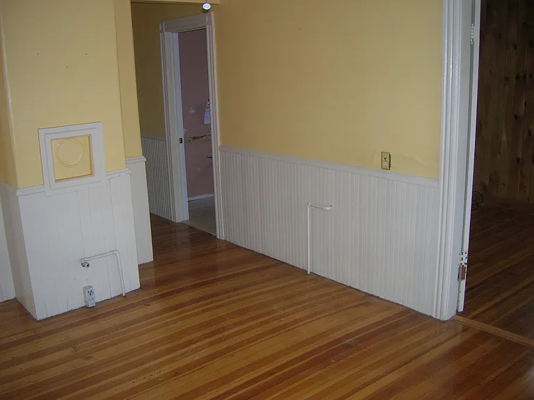82 Peck St #1 — Photo 7