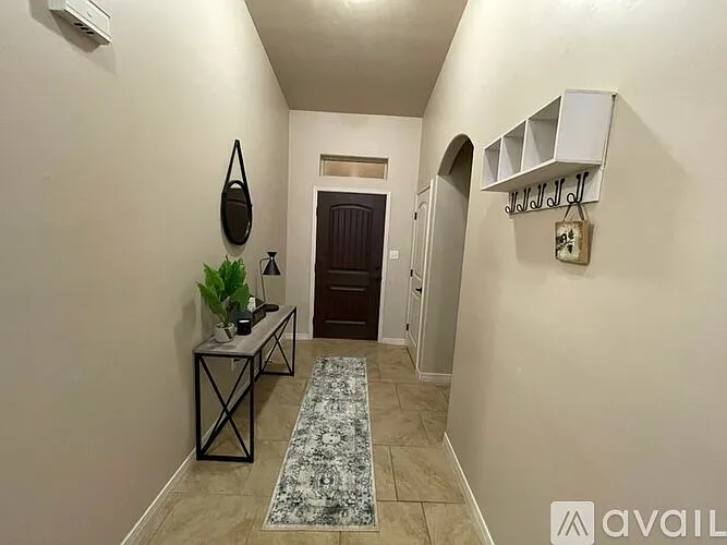 1845 Troy Dr — Photo 3