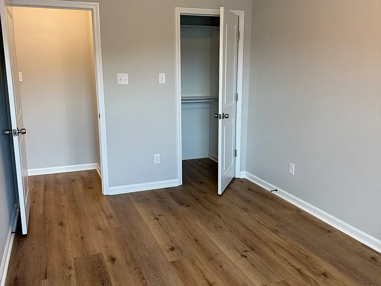 214 Kenwood Rd #1 — Photo 12