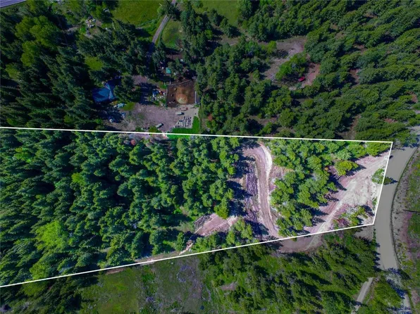 1833 Cardinal Creek Rd, Central Okanagan East, BC V1P 1J3