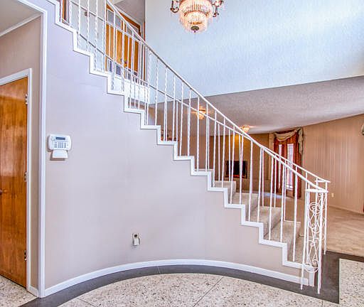 5th image of 1521 Rocky Bluff Dr